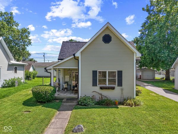 381 W Pearl Street, Greenwood, IN 46142