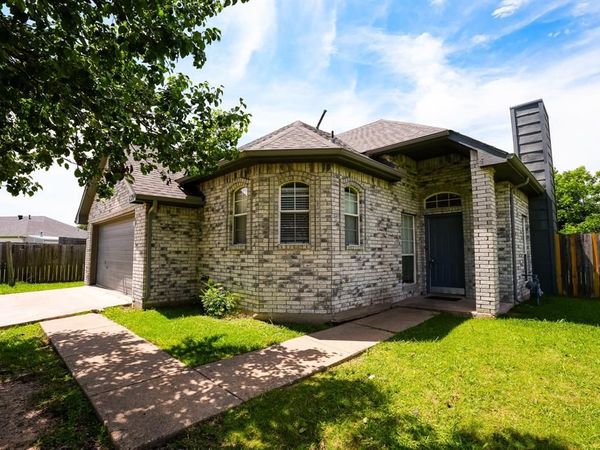 6310 Jessica Way, Rowlett, TX 75089