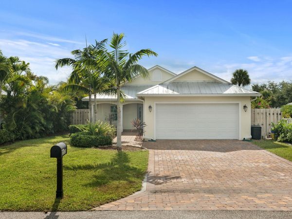 17735 CARVER Avenue, Jupiter, FL 33458
