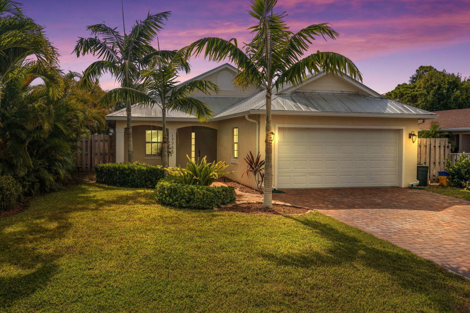 17735 Carver Avenue, Jupiter, FL 33458 Photo