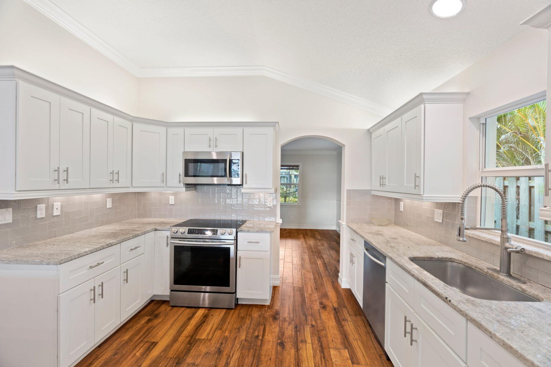 17735 Carver Avenue, Jupiter, FL 33458 Photo