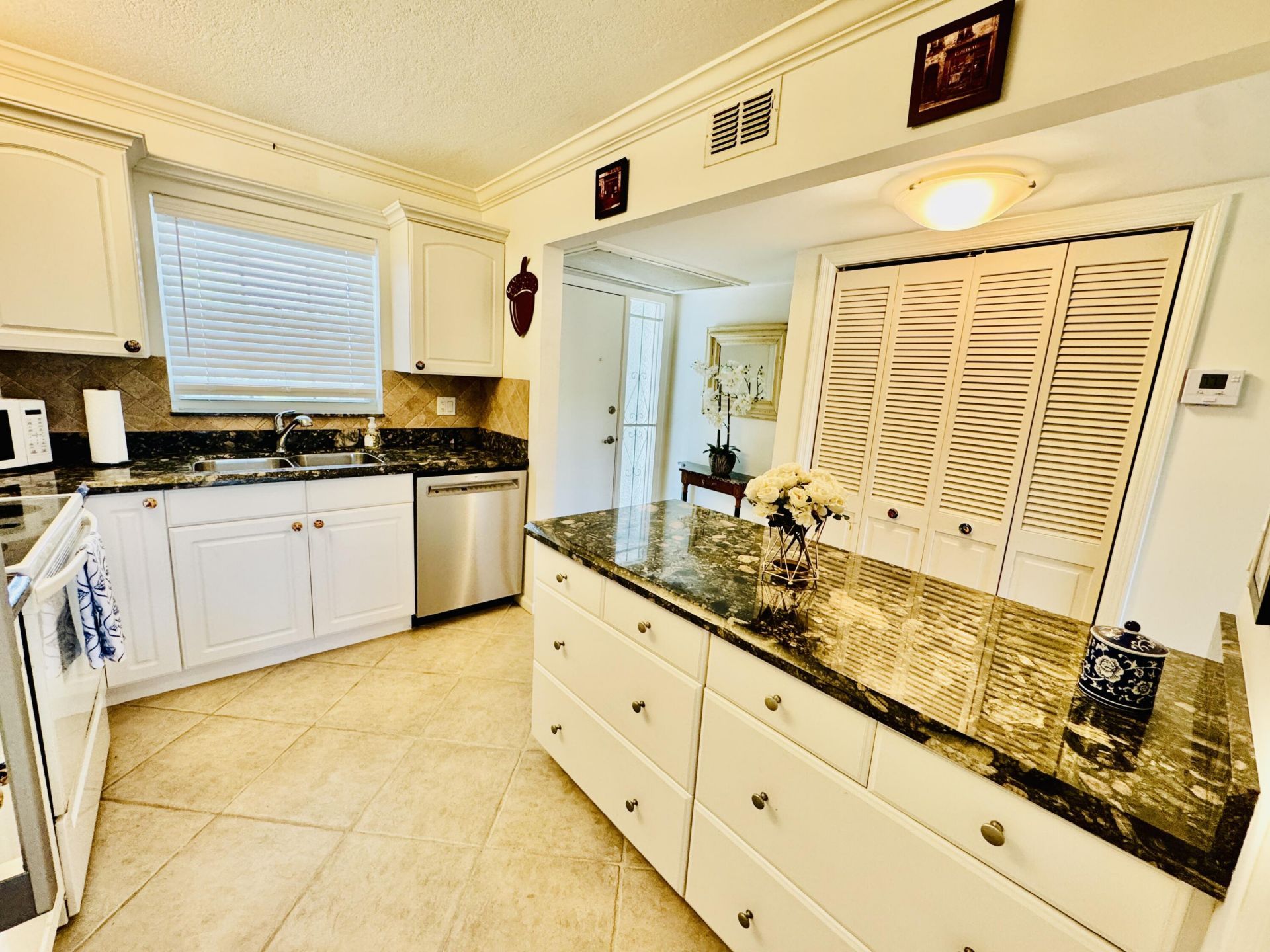 773 Jeffery Street, Unit 4-304, Boca Raton, FL 33487 Photo