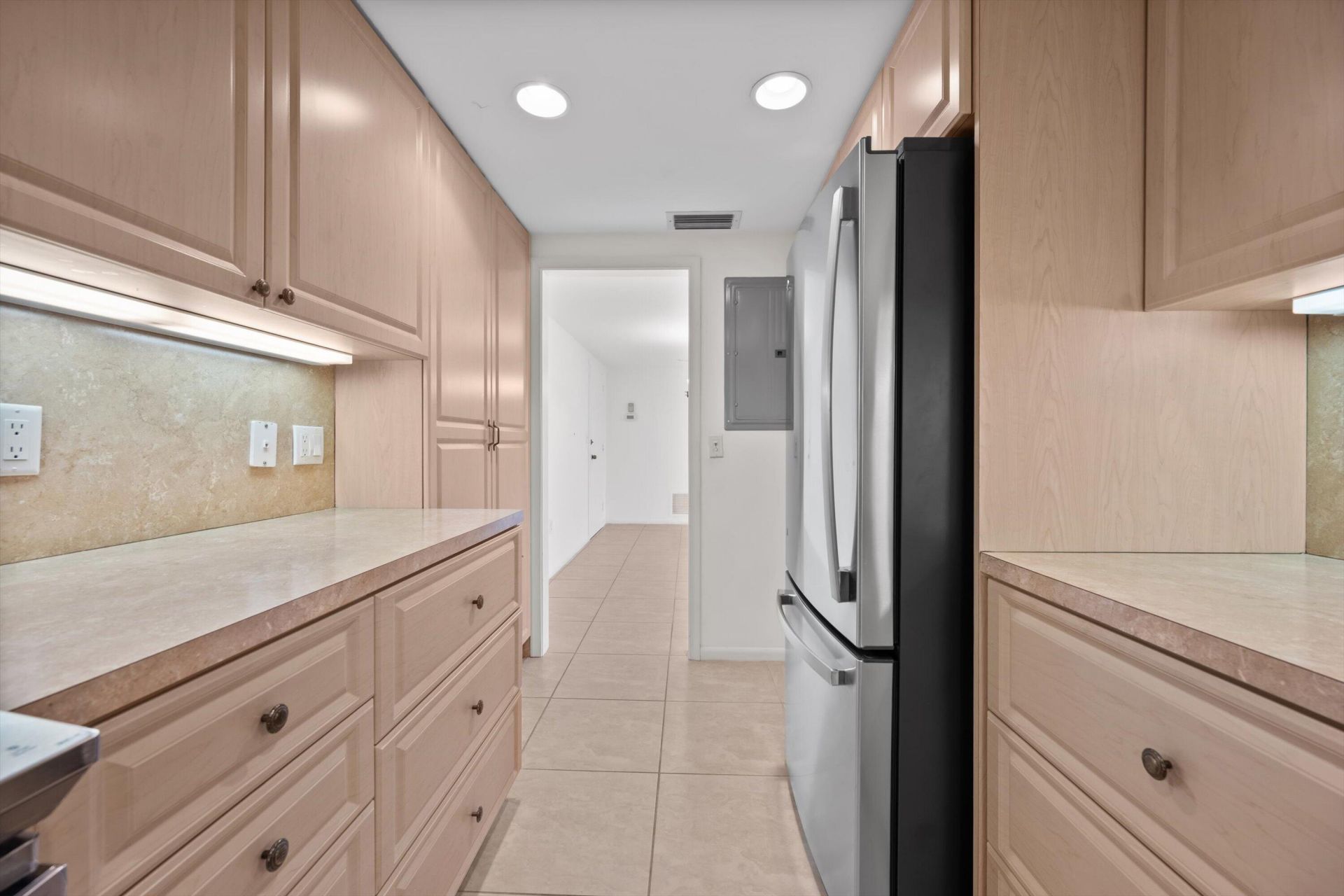 2773 S Ocean Boulevard, Unit 416, Palm Beach, FL 33480 Photo