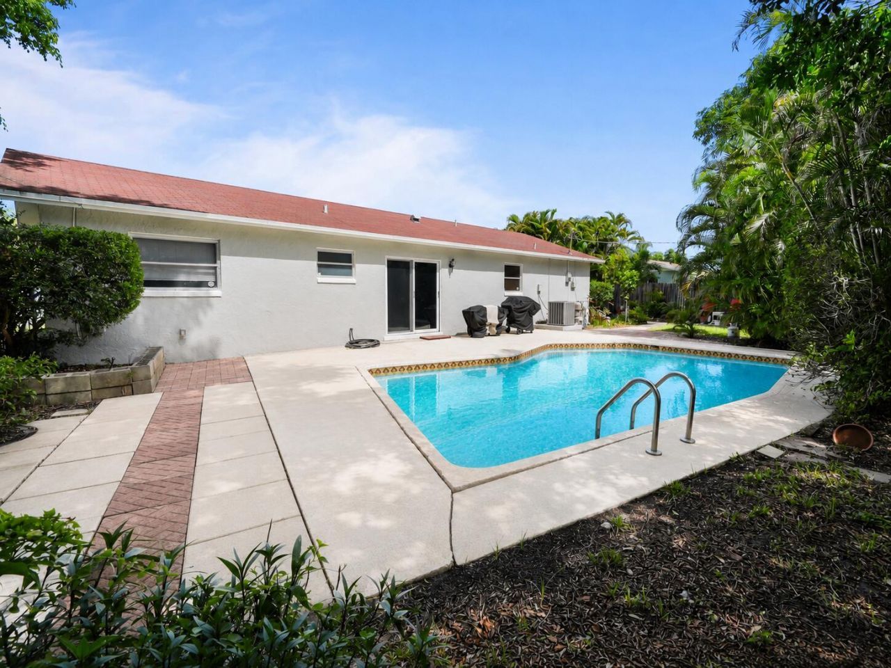 1515 Crescent Drive, Lake Park, FL 33403 Photo