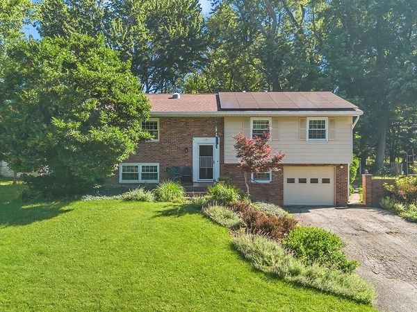 2213 S Sussex Drive, Bloomington, IN 47401