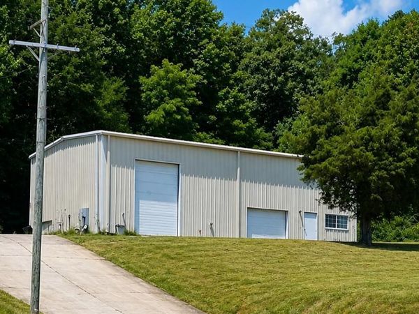 4427 Us Highway 411 S , Maryville, TN 37801