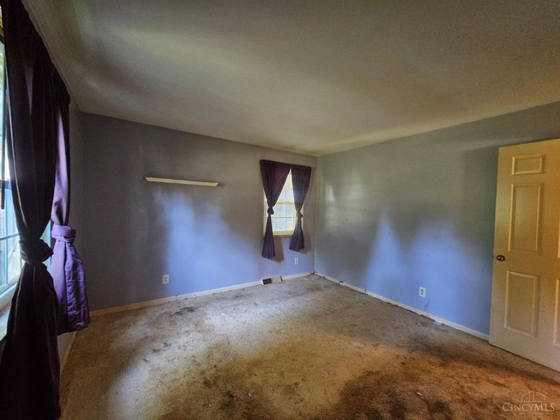 495 Sunaire Terrace, Delhi Twp, OH 45238 Photo 14