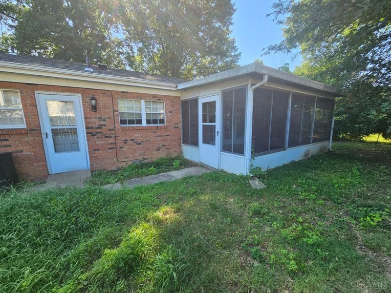 495 Sunaire Terrace, Delhi Twp, OH 45238 Photo 23