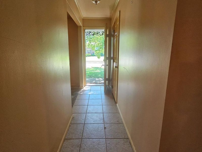 495 Sunaire Terrace, Delhi Twp, OH 45238 Photo 7