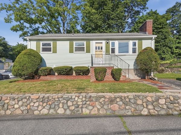 31 Eastern Avenue, Woburn, MA 01801