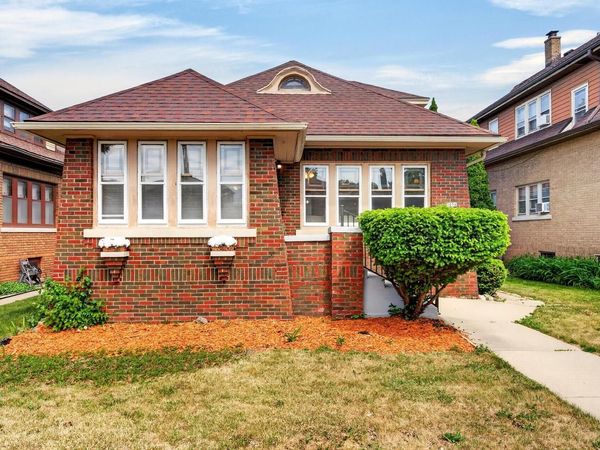 3056 N 55th STREET, Milwaukee, WI 53210