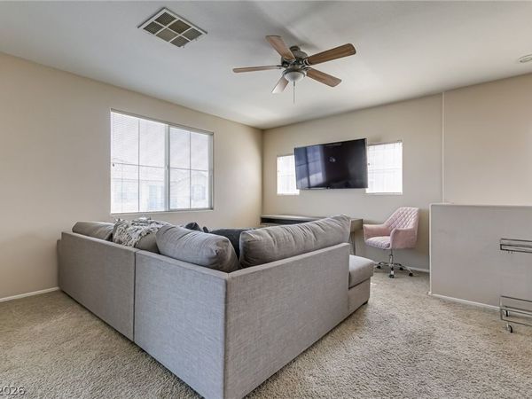 6255 W ARBY Avenue, Unit 163, Las Vegas, NV 89118