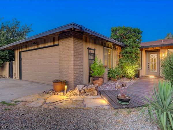 3949 Brighthill Avenue , Las Vegas, NV 89121
