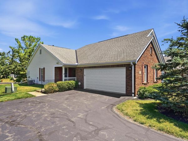 307 Retreat Lane , Unit 307, Marysville, OH 43040