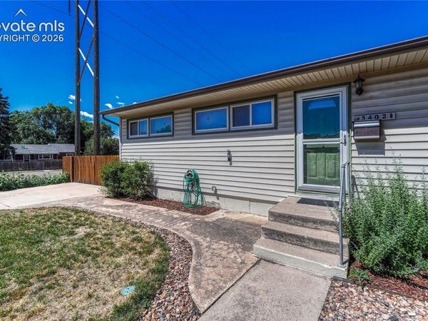 3402 N Institute Street, Colorado Springs, CO 80907