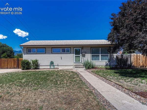 3402 N Institute Street, Colorado Springs, CO 80907