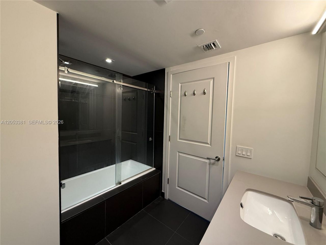1600 NE 1st Ave, Unit 1711, Miami, FL 33132 Photo