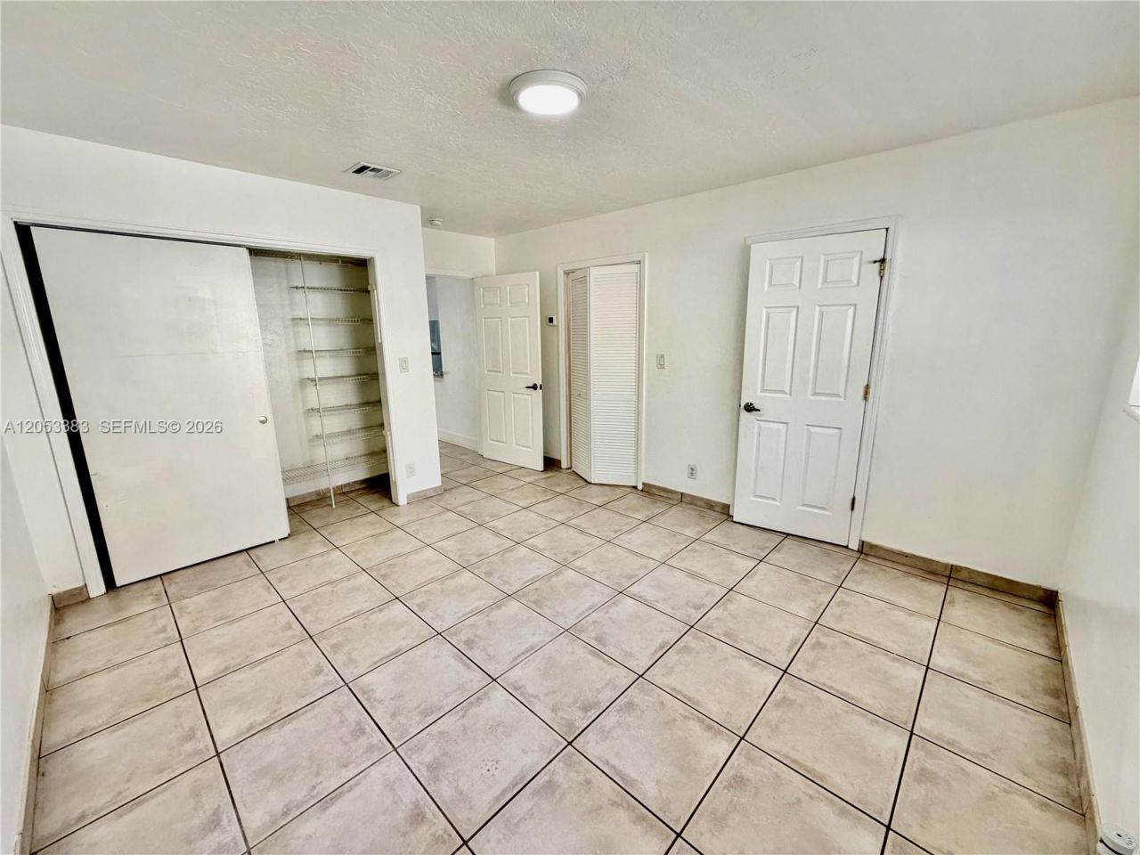 905 SE 13th St , Unit 2, Fort Lauderdale, FL 33316 Photo