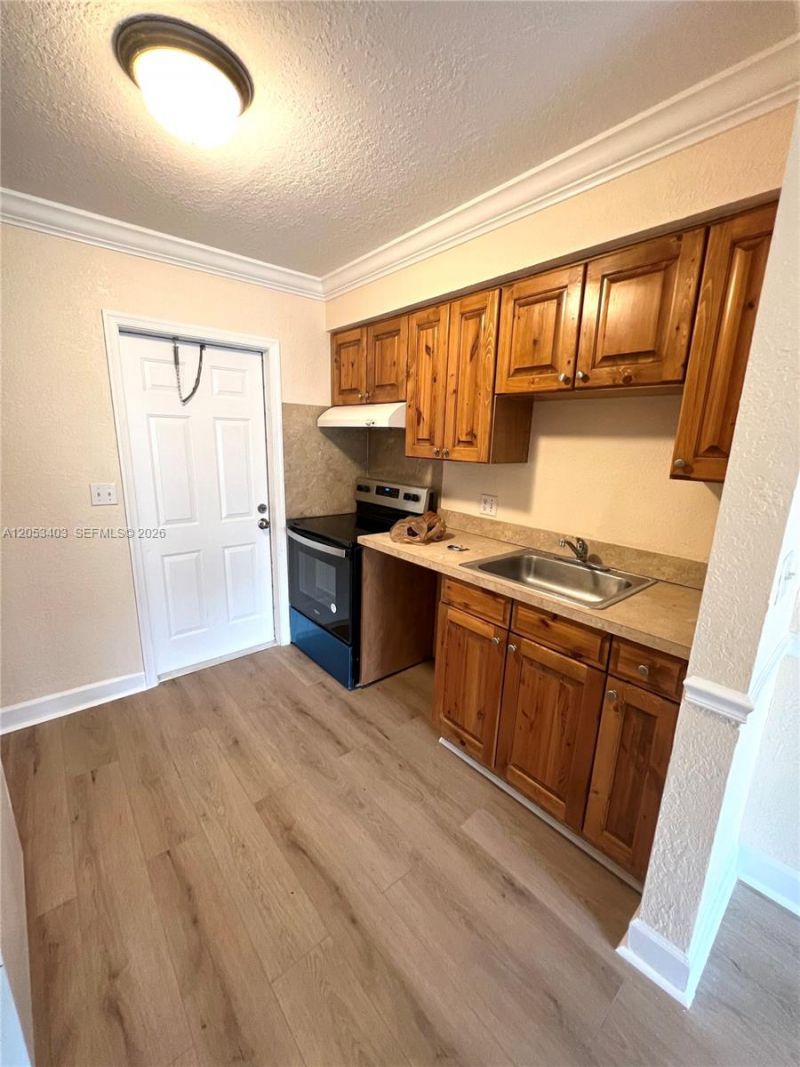 8701 NW 38th Dr , Unit B-1, Coral Springs, FL 33065 Photo