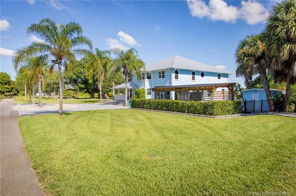 2083 NW 42nd Avenue , Okeechobee, FL 34972 Photo