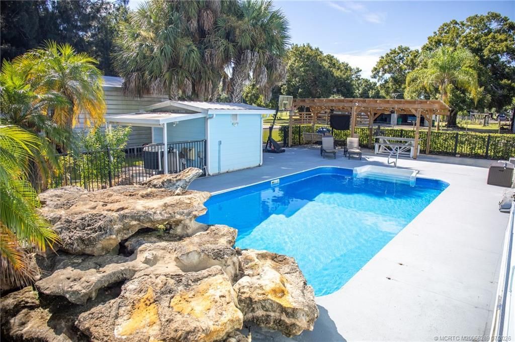 2083 NW 42nd Avenue , Okeechobee, FL 34972 Photo