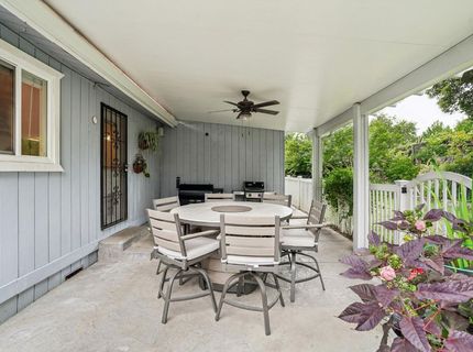 9105 Jonell Ct, Elk Grove, CA 95624 Photo