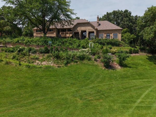 41W350 Powers Road , Huntley, IL 60142
