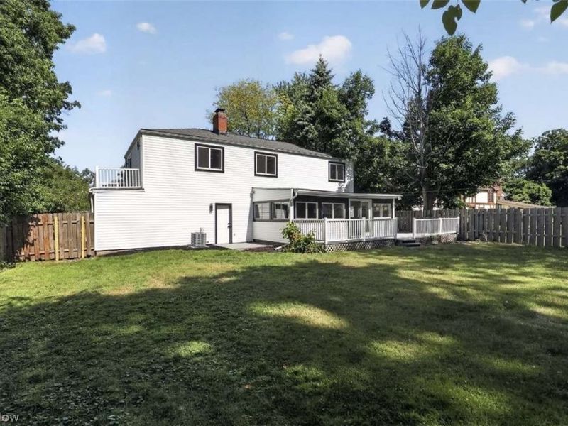 4 Owaissa Drive, Eastlake, OH 44095 Photo 3