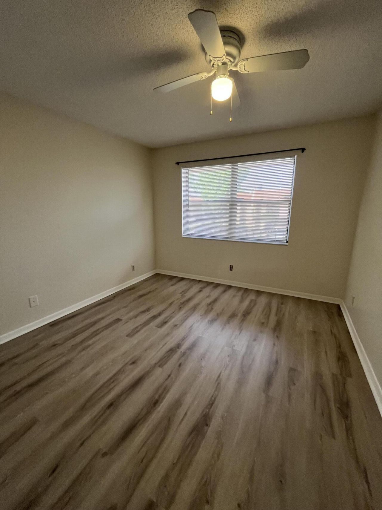 5975 Forest Hill Boulevard, Unit 201, West Palm Beach, FL 33415 Photo