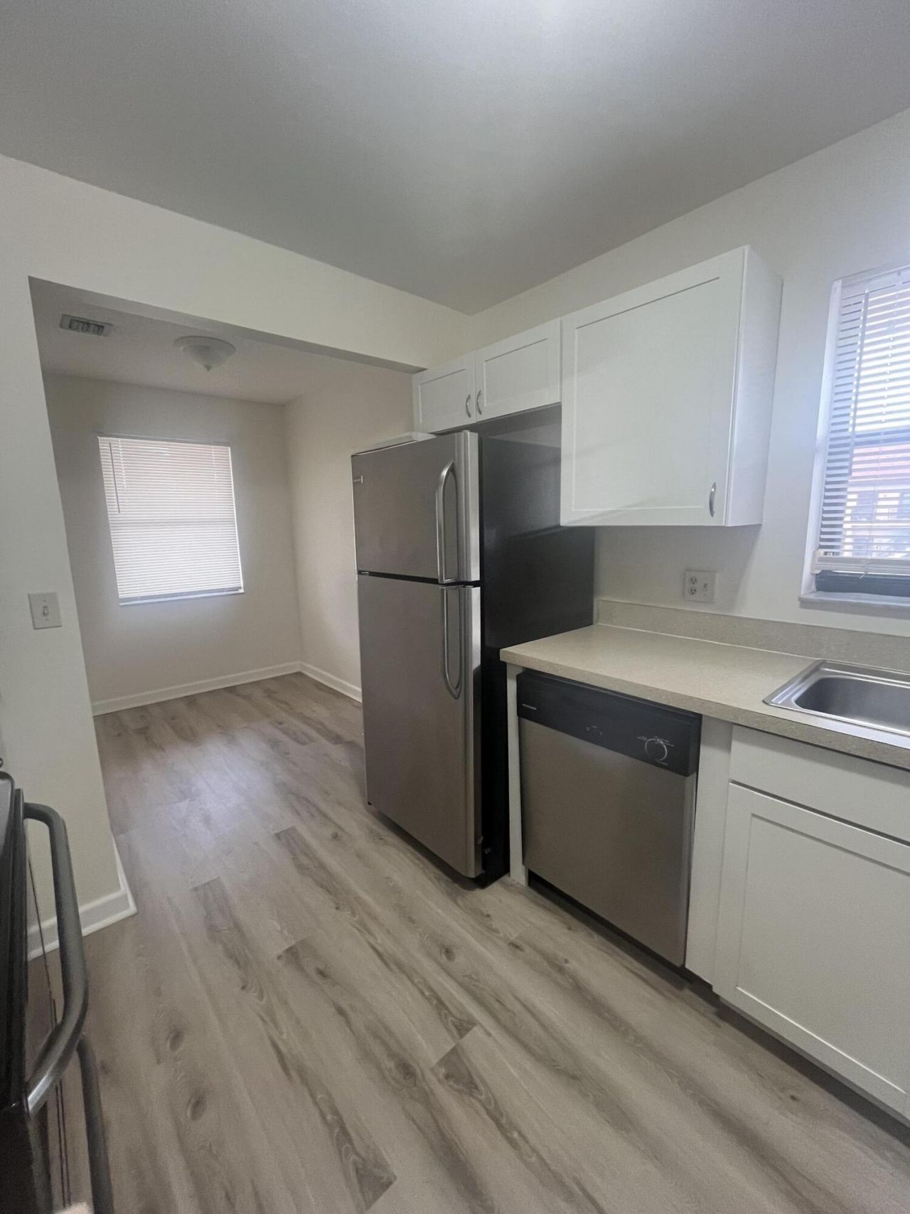 5975 Forest Hill Boulevard, Unit 201, West Palm Beach, FL 33415 Photo