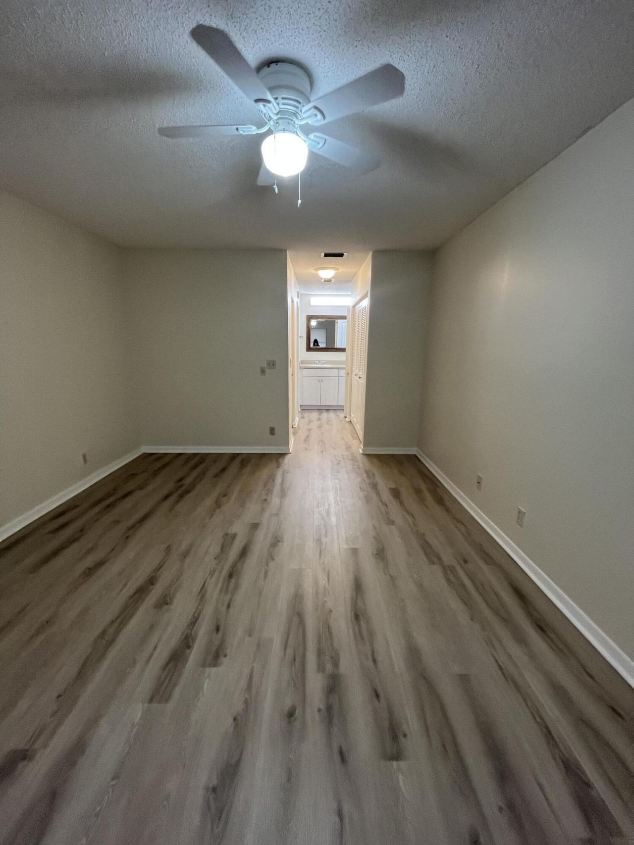 5975 Forest Hill Boulevard, Unit 201, West Palm Beach, FL 33415 Photo