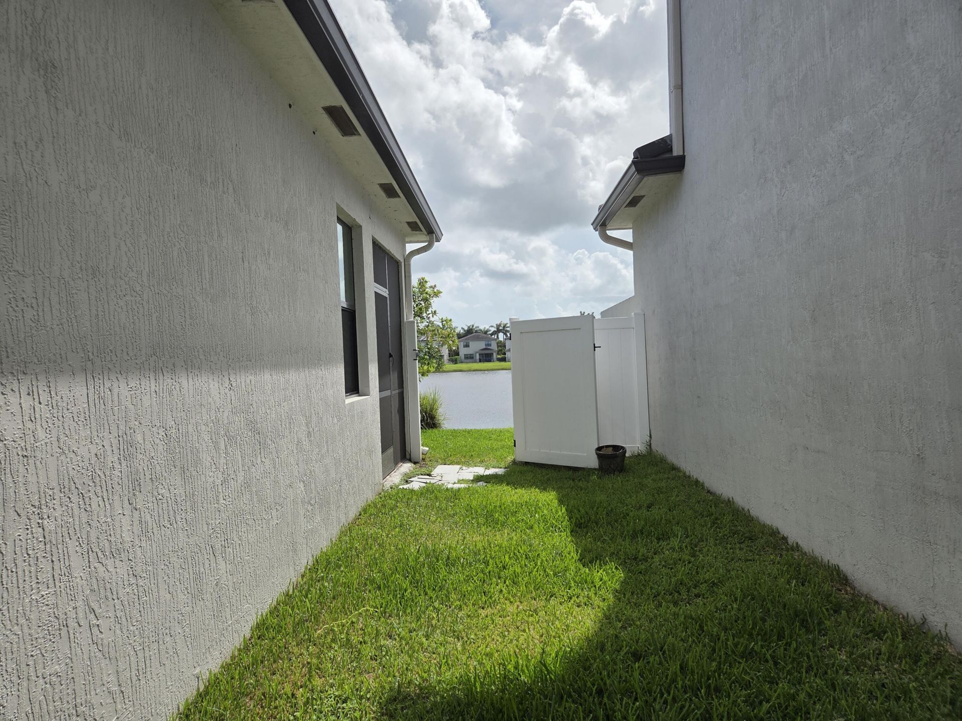 7522 Moonrise Drive, Lake Worth, FL 33467 Photo