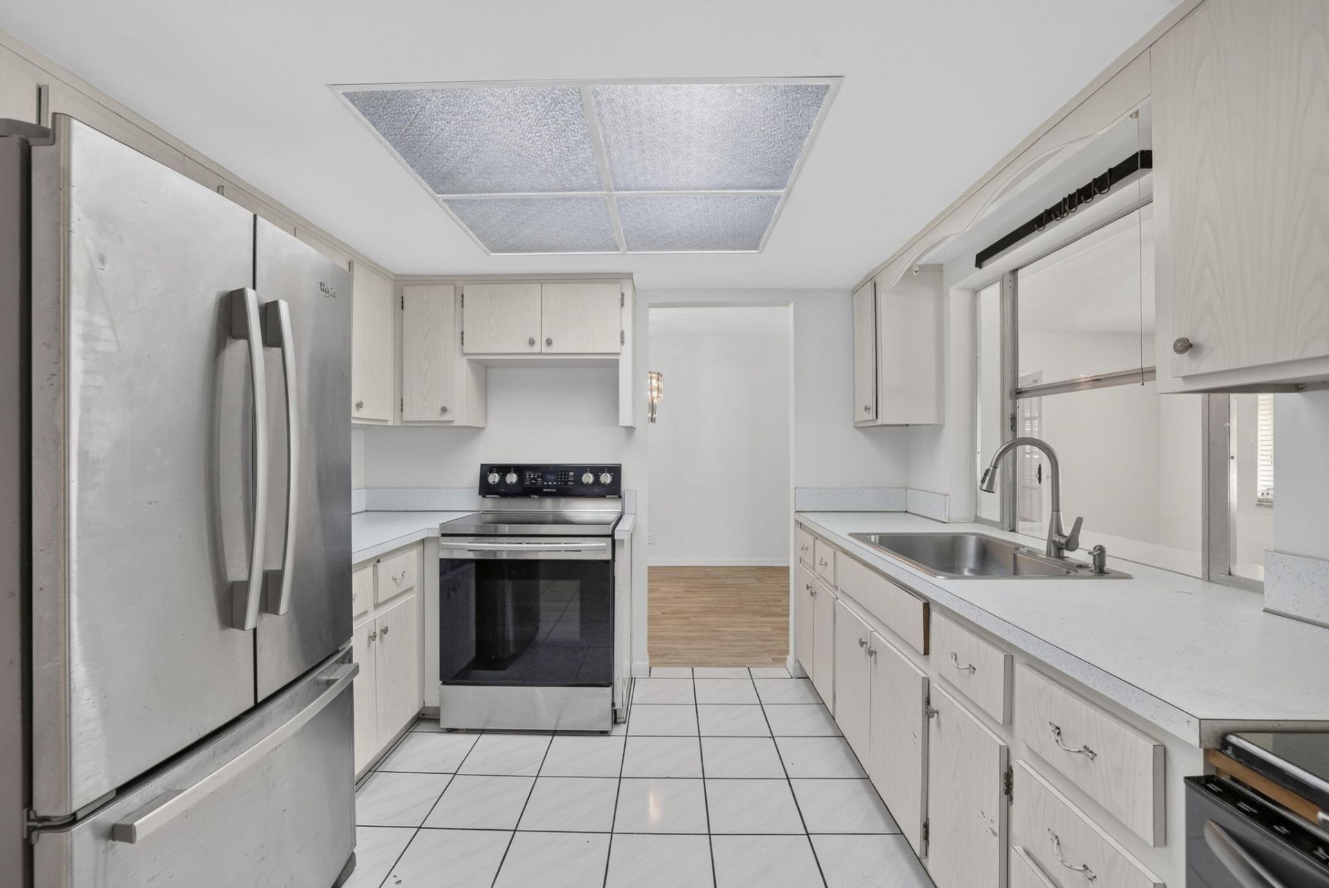 6015 NW 67th Avenue, Tamarac, FL 33321 Photo
