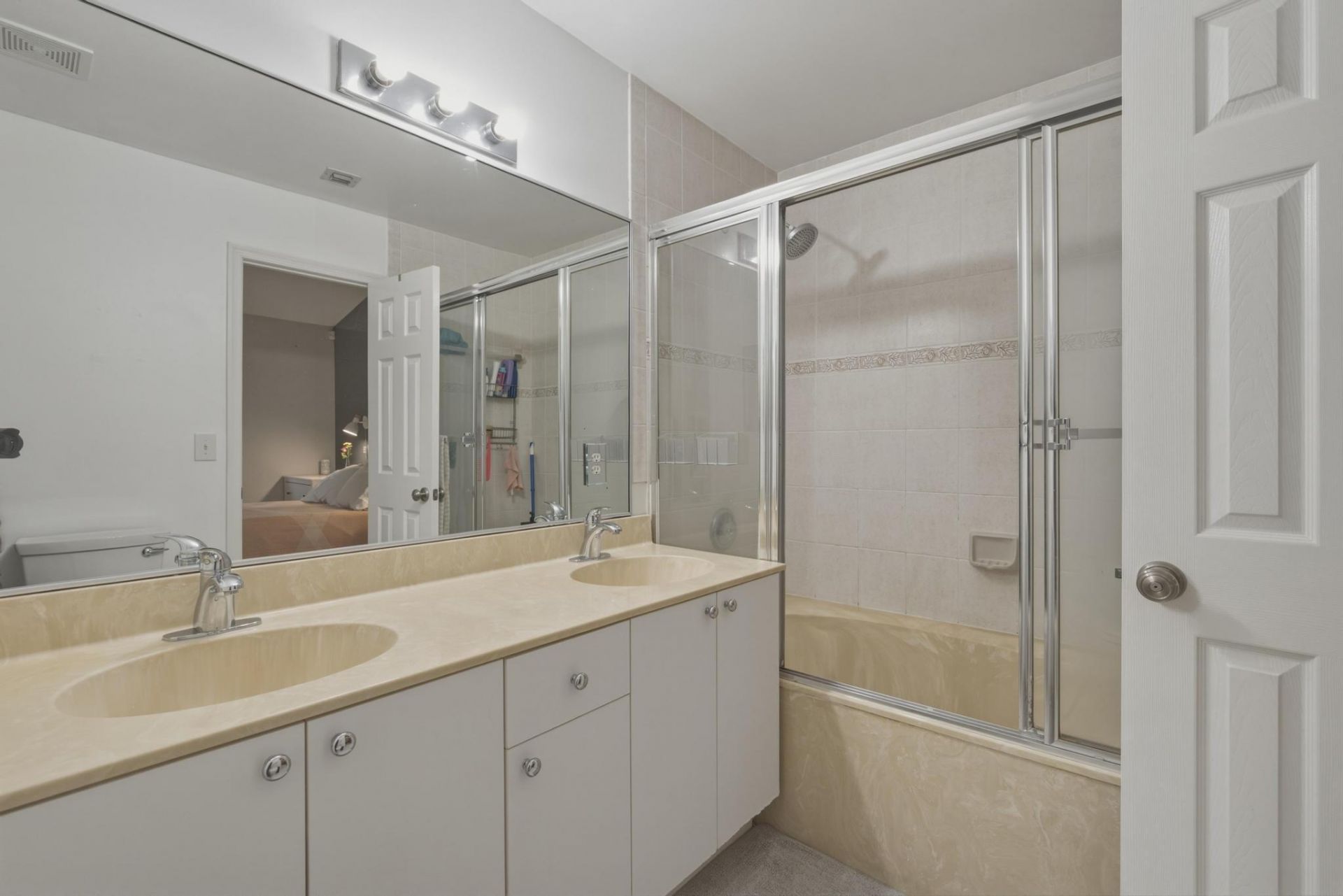 8976 NW 38th Drive, Coral Springs, FL 33065 Photo