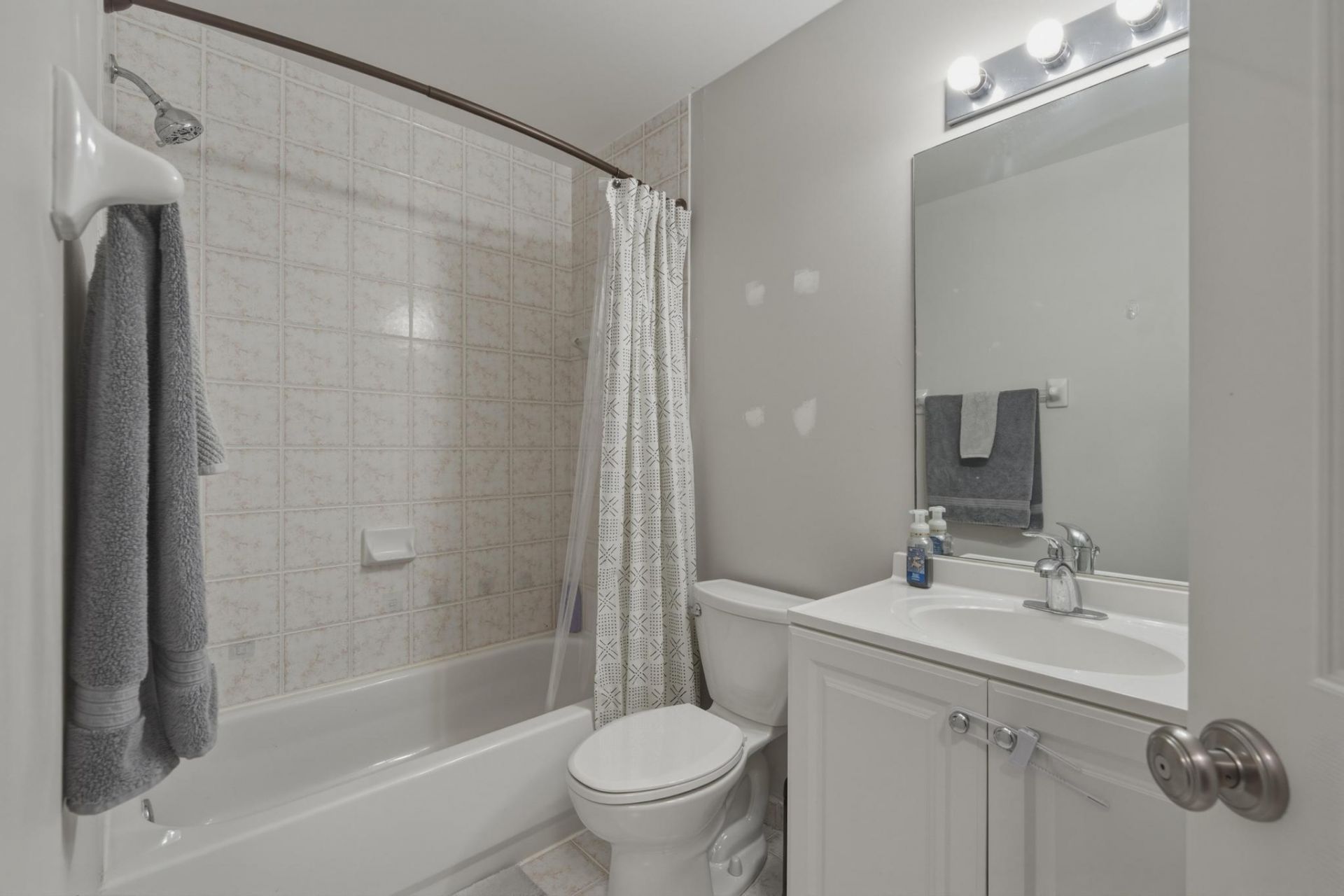8976 NW 38th Drive, Coral Springs, FL 33065 Photo