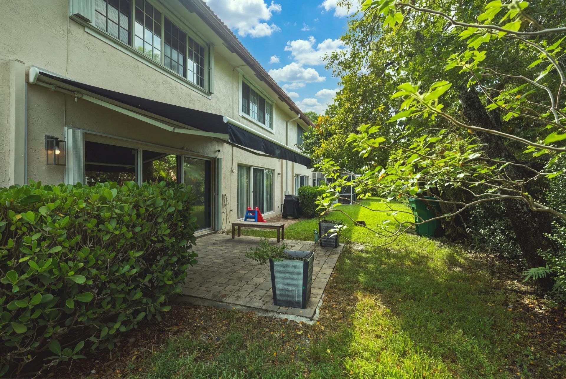 8976 NW 38th Drive, Coral Springs, FL 33065 Photo