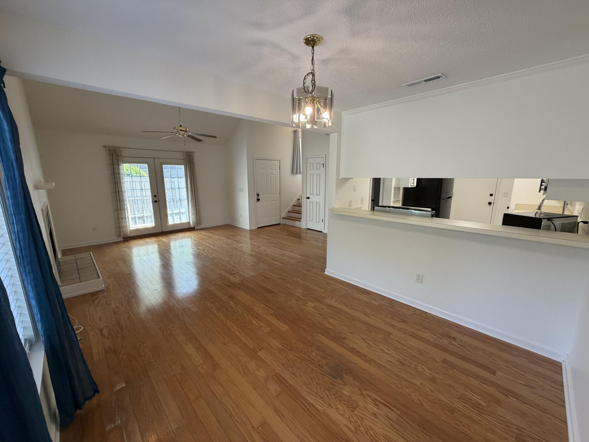 35 Maplecrest Drive Photo 11