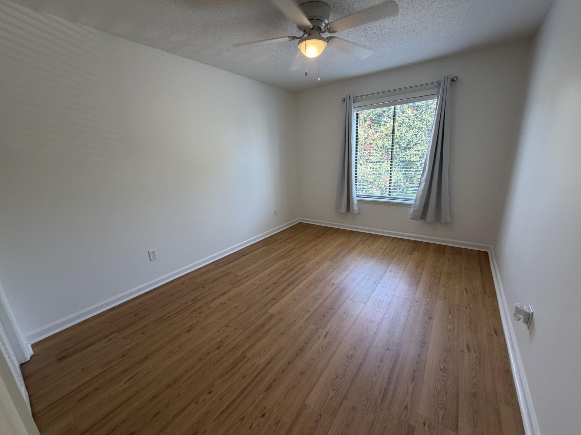 35 Maplecrest Drive Photo 44