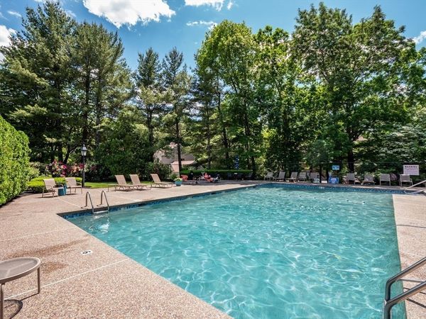 770 Salisbury St., Unit 330, Worcester, MA 01609