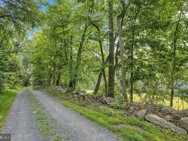 357 FRY, FLEETWOOD, PA 19522