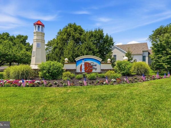 75 SHIPPS WAY, DELANCO, NJ 08075