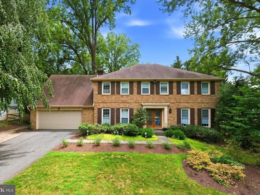 6224 Mazwood Road, North Bethesda, MD 20852 Main Photo
