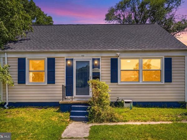 733 LEAFYDALE TERRACE, PIKESVILLE, MD 21208
