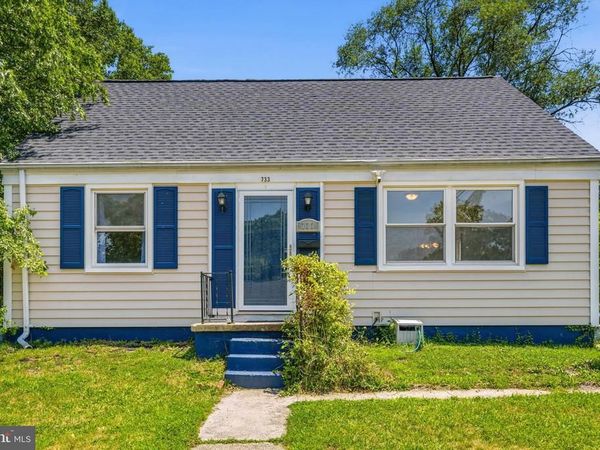 733 LEAFYDALE TERRACE , PIKESVILLE, MD 21208