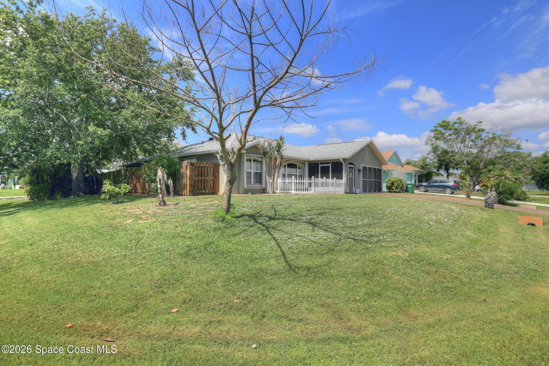243 Dickens Avenue , Sebastian, FL 32958 Photo