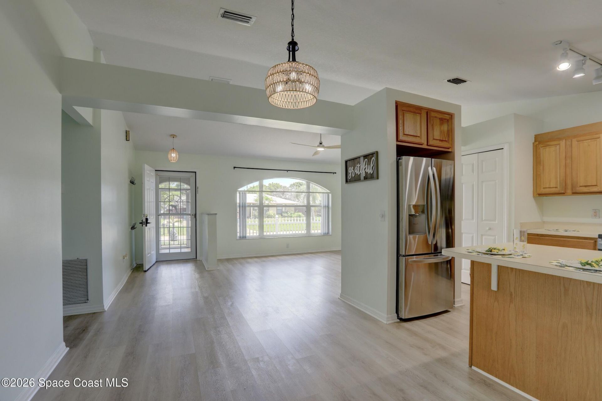 243 Dickens Avenue , Sebastian, FL 32958 Photo