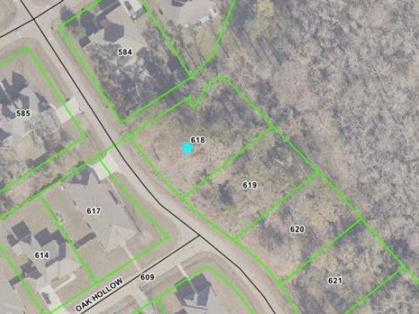247 PINE CREST Drive, Madisonville, LA 70447