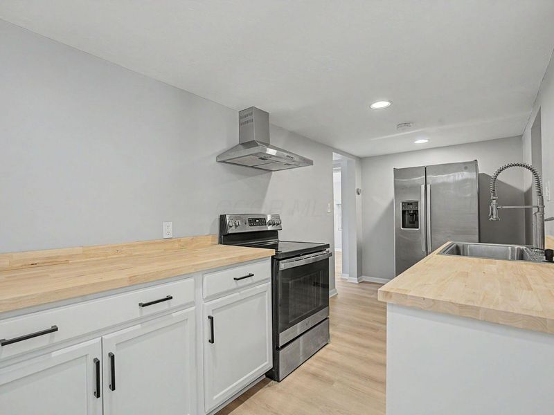 3757 Highmont Street , Dayton, OH 45432 Photo 10