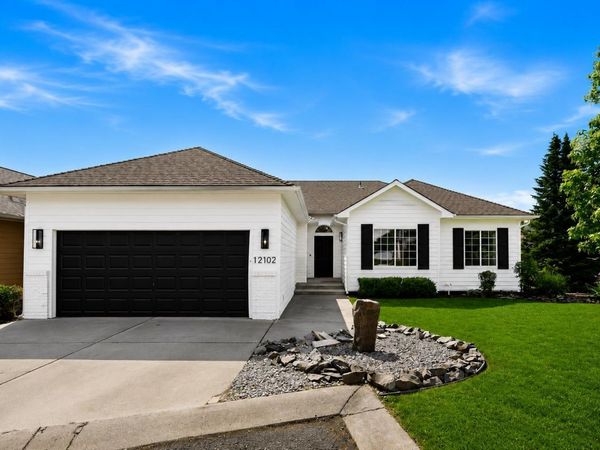 12102 S Troon Ln, Spokane, WA 99223