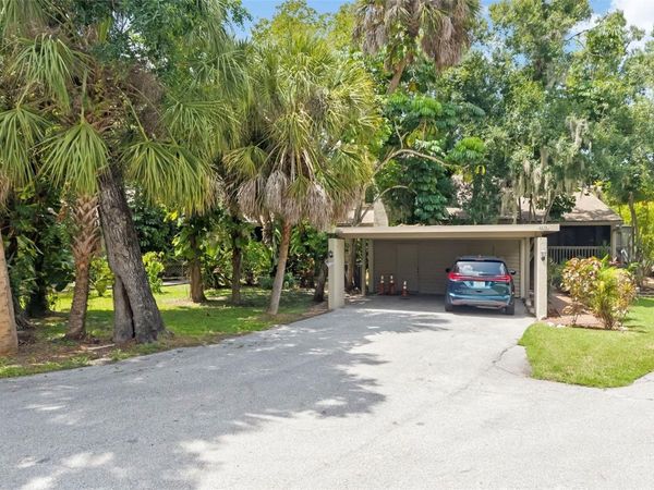 5182 LANCEWOOD DRIVE, Unit 14, SARASOTA, FL 34232